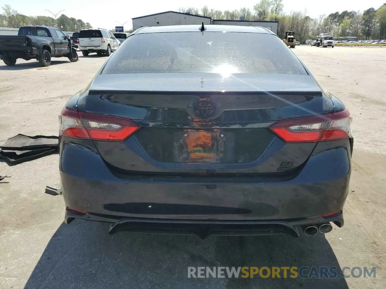 6 Photograph of a damaged car 4T1T11BK5MU045539 TOYOTA CAMRY 2021