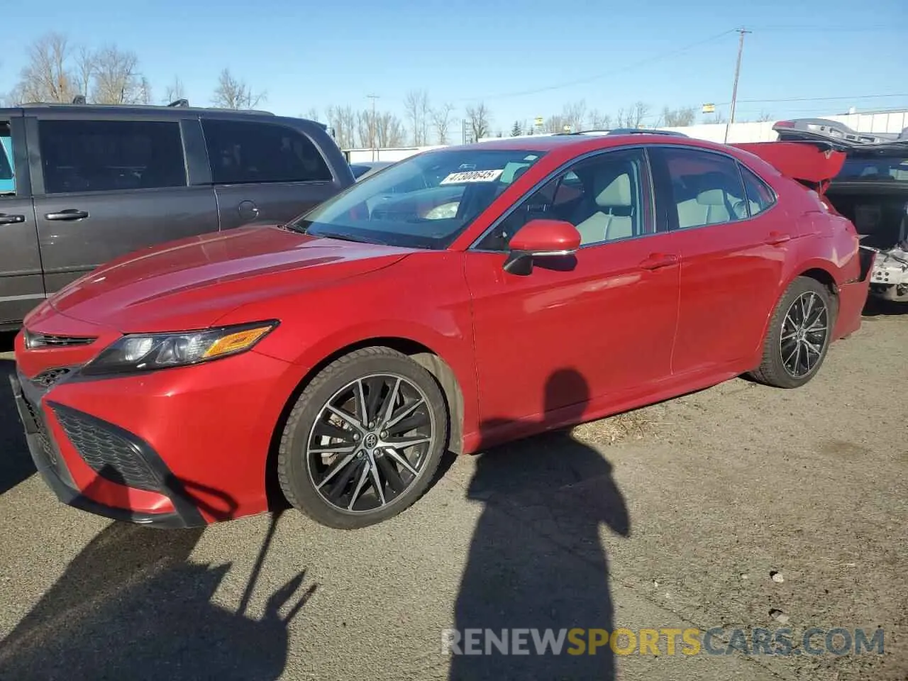1 Photograph of a damaged car 4T1T11BK6MU022142 TOYOTA CAMRY 2021