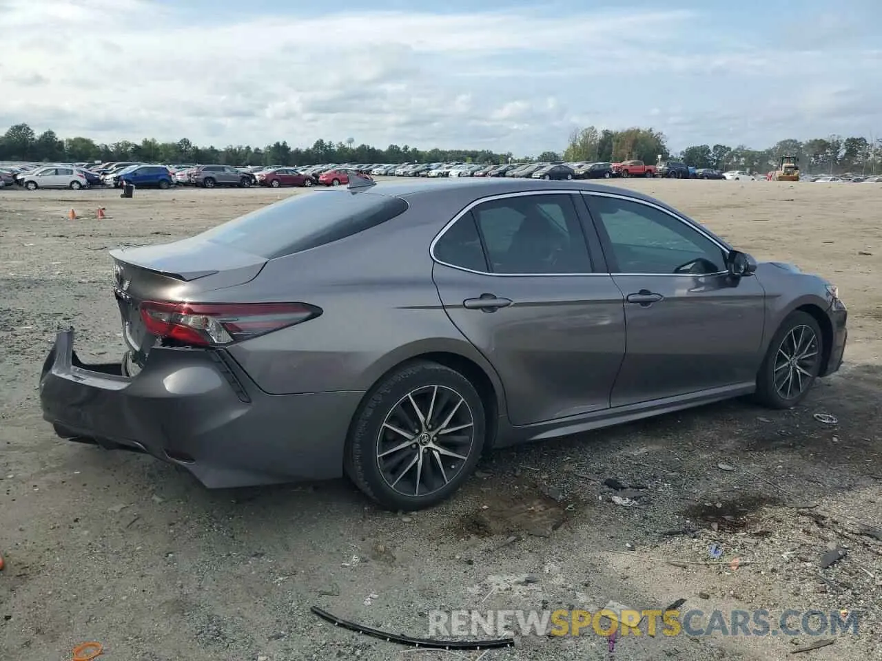 3 Фотография поврежденного автомобиля 4T1T11BK6MU034906 TOYOTA CAMRY 2021