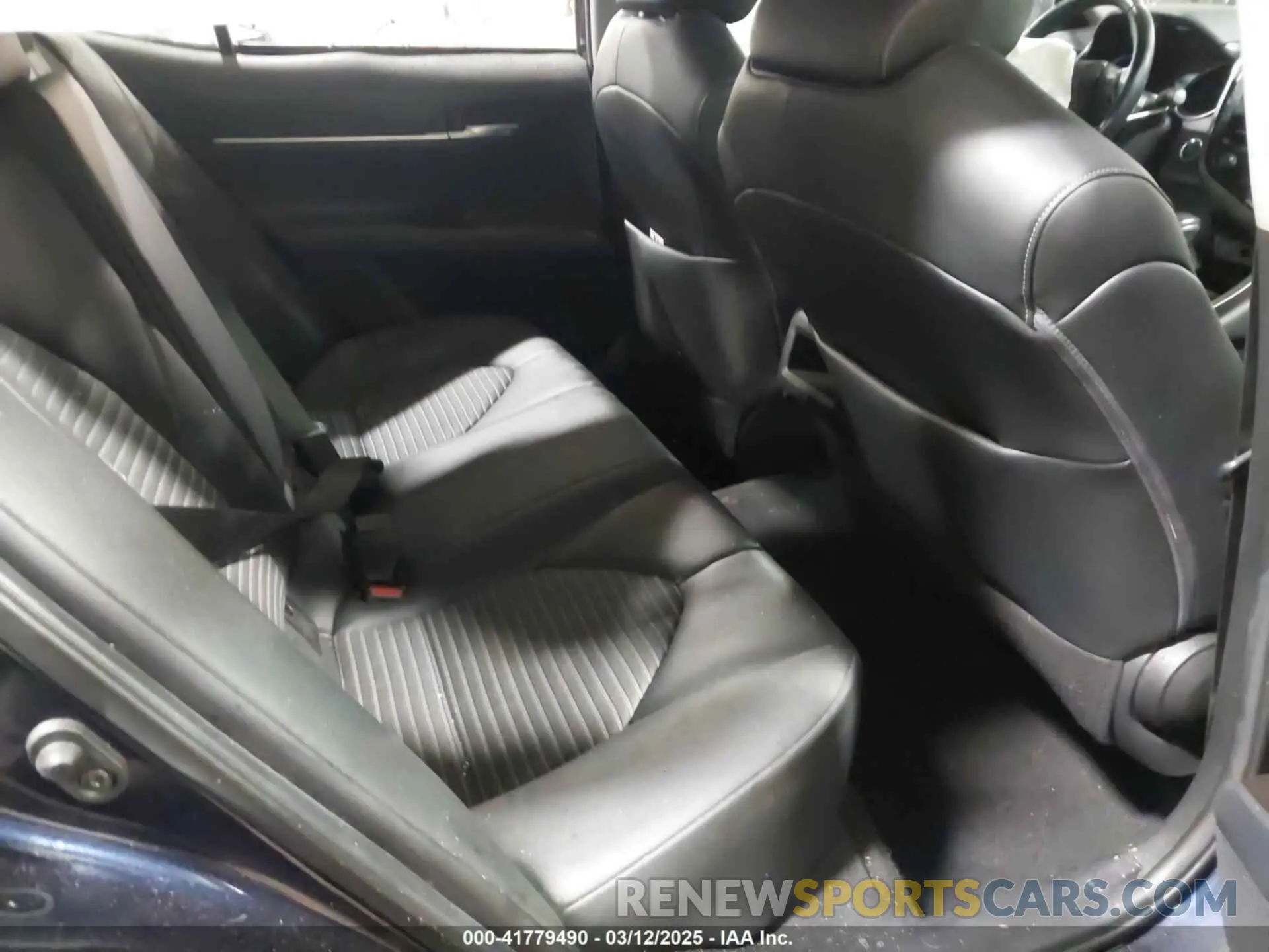 8 Фотография поврежденного автомобиля 4T1T11BK8MU041159 TOYOTA CAMRY 2021