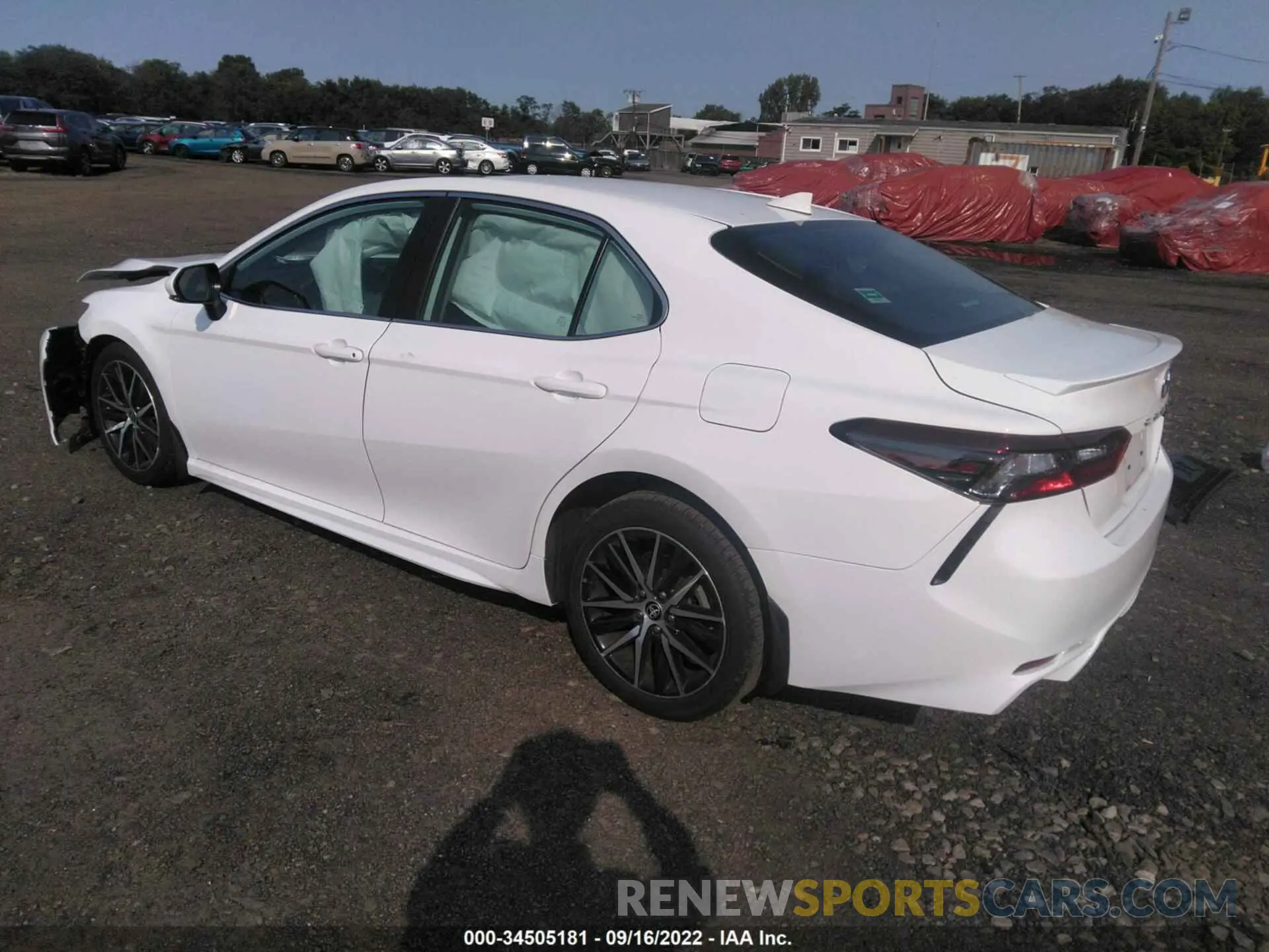 3 Photograph of a damaged car 4T1T11BKXMU021561 TOYOTA CAMRY 2021