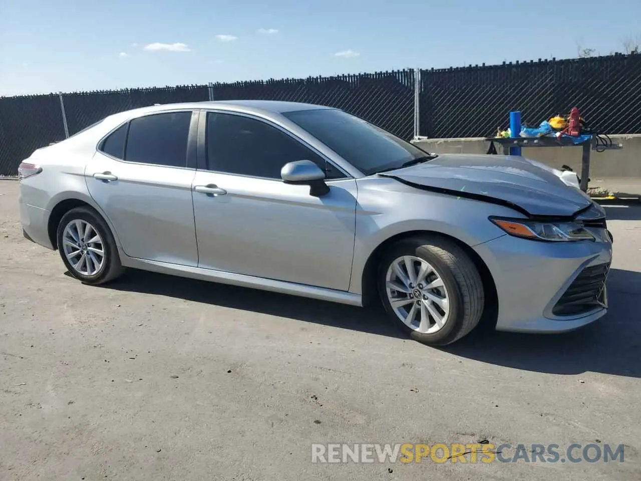4 Photograph of a damaged car 4T1C11AK0NU641421 TOYOTA CAMRY 2022