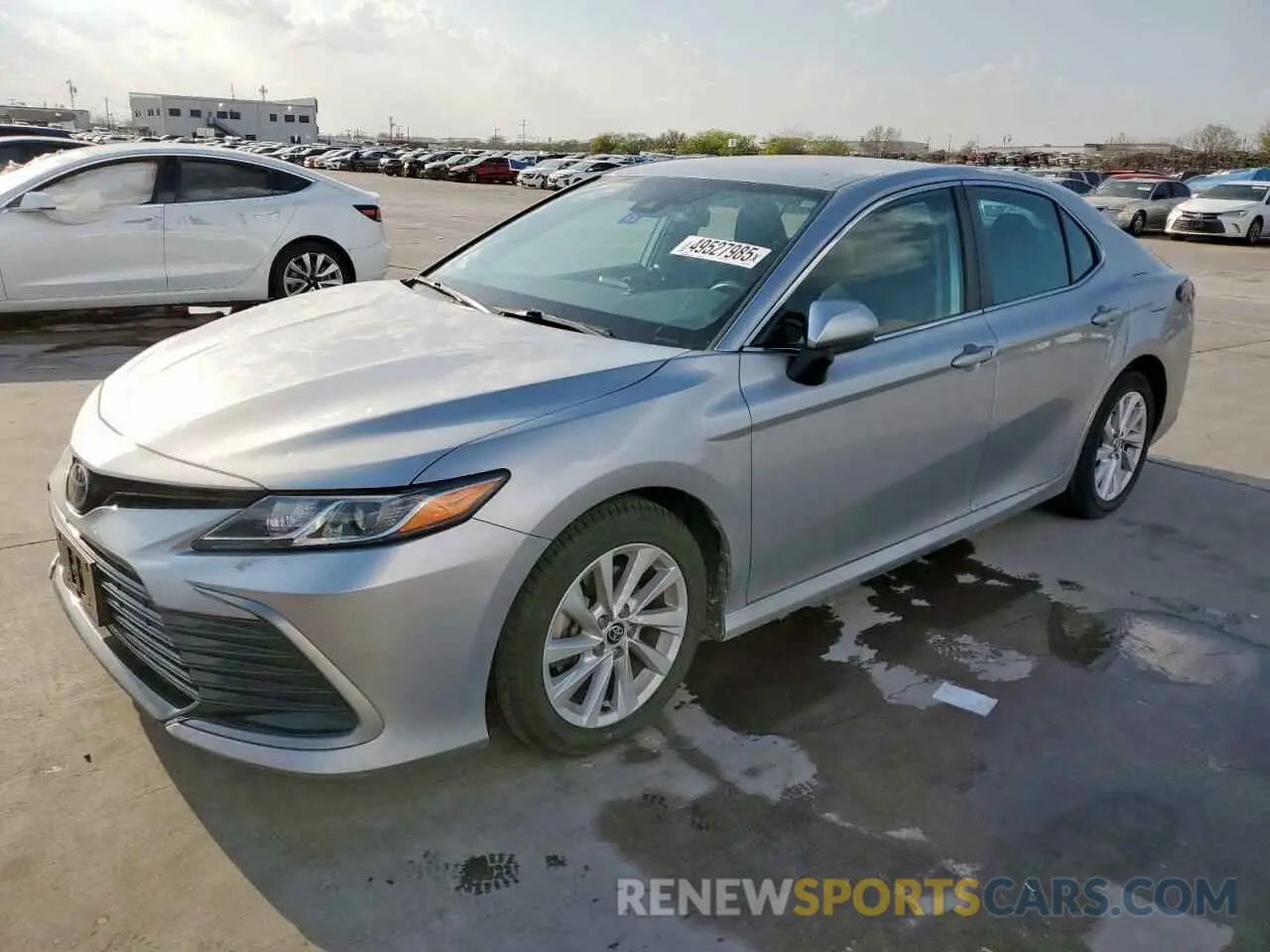 1 Photograph of a damaged car 4T1C11AK0NU666190 TOYOTA CAMRY 2022