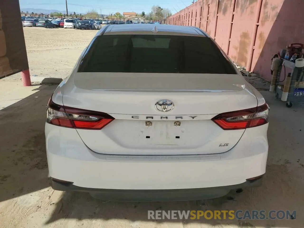 6 Фотография поврежденного автомобиля 4T1C11AK1NU625115 TOYOTA CAMRY 2022