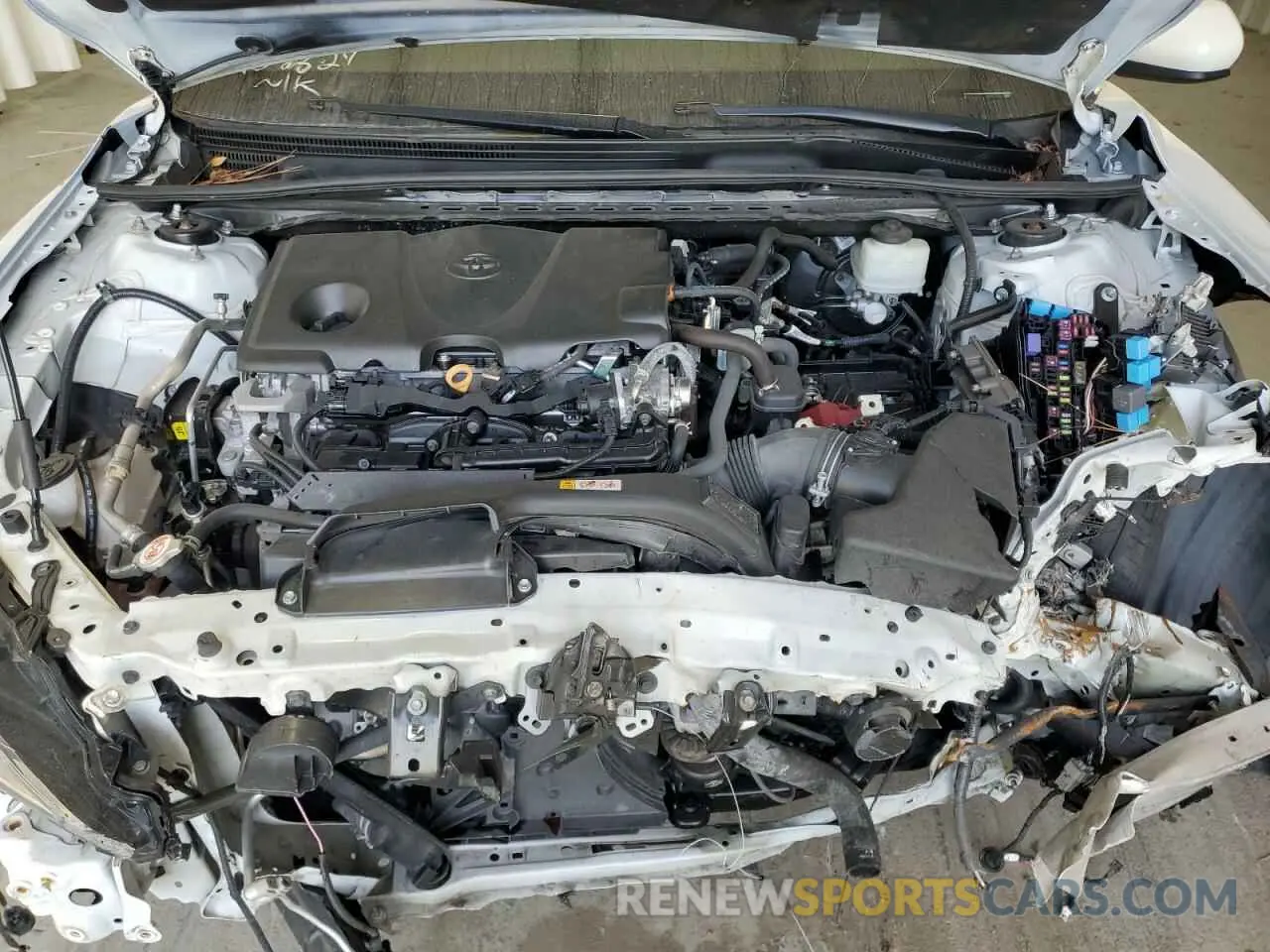 11 Фотография поврежденного автомобиля 4T1C11AK1NU628256 TOYOTA CAMRY 2022