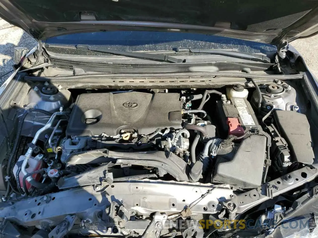 11 Photograph of a damaged car 4T1C11AK1NU630461 TOYOTA CAMRY 2022