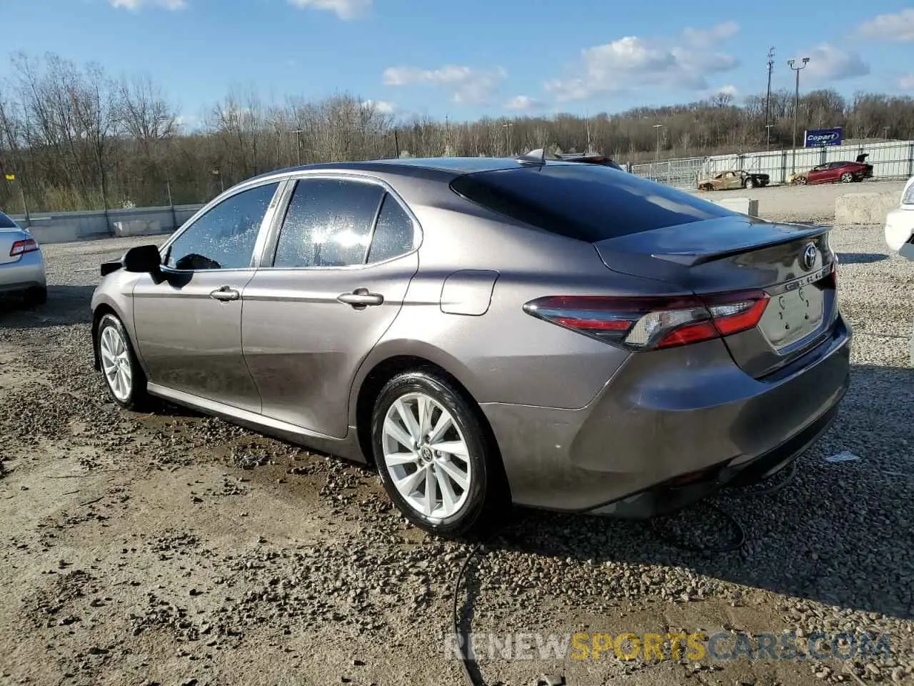2 Photograph of a damaged car 4T1C11AK1NU630461 TOYOTA CAMRY 2022