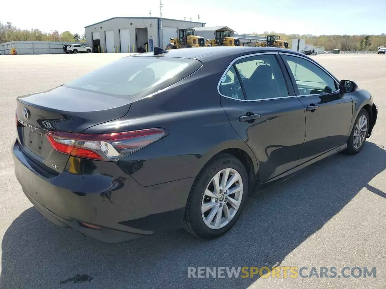 3 Photograph of a damaged car 4T1C11AK1NU638527 TOYOTA CAMRY 2022