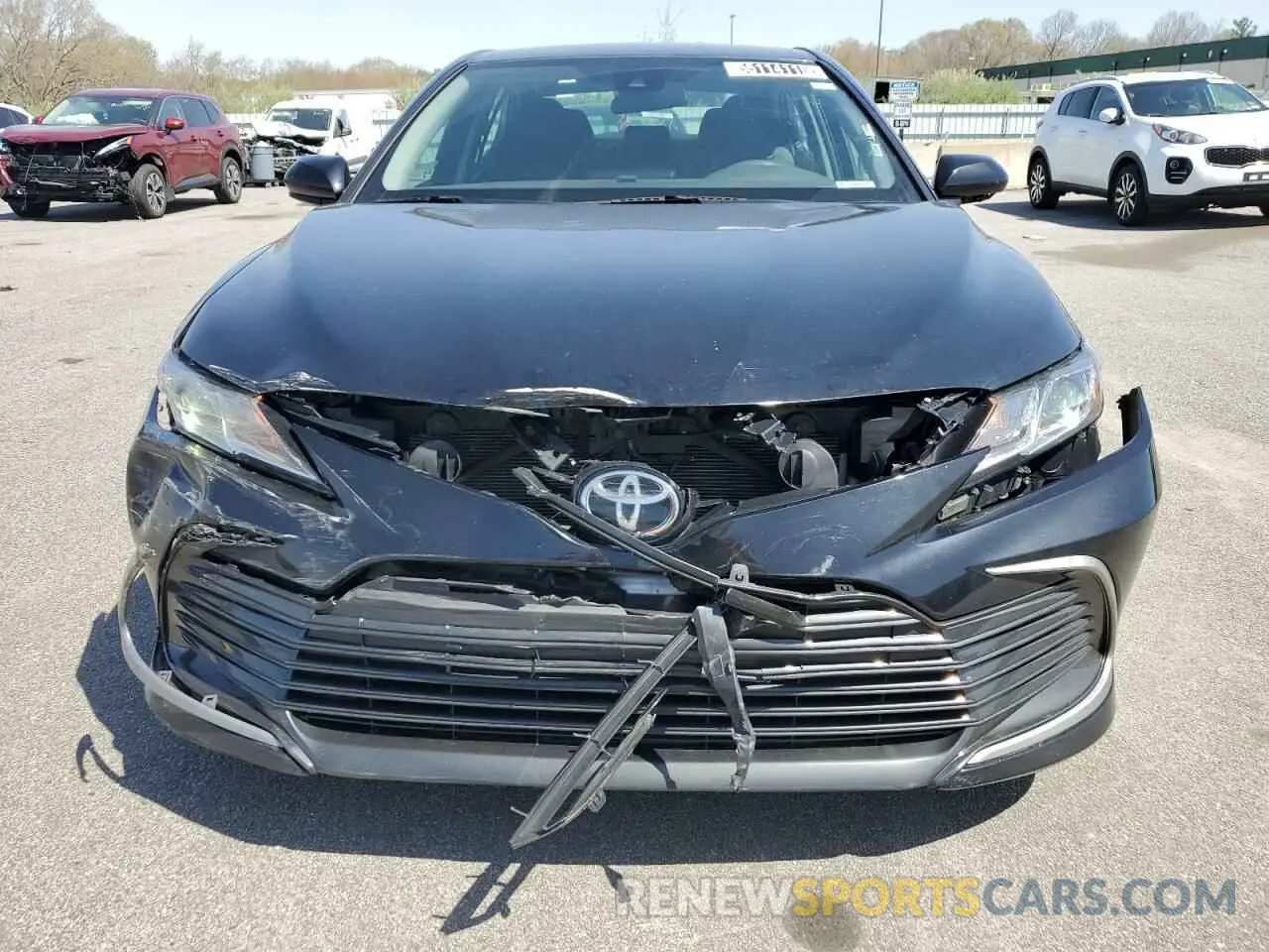 5 Photograph of a damaged car 4T1C11AK1NU638527 TOYOTA CAMRY 2022