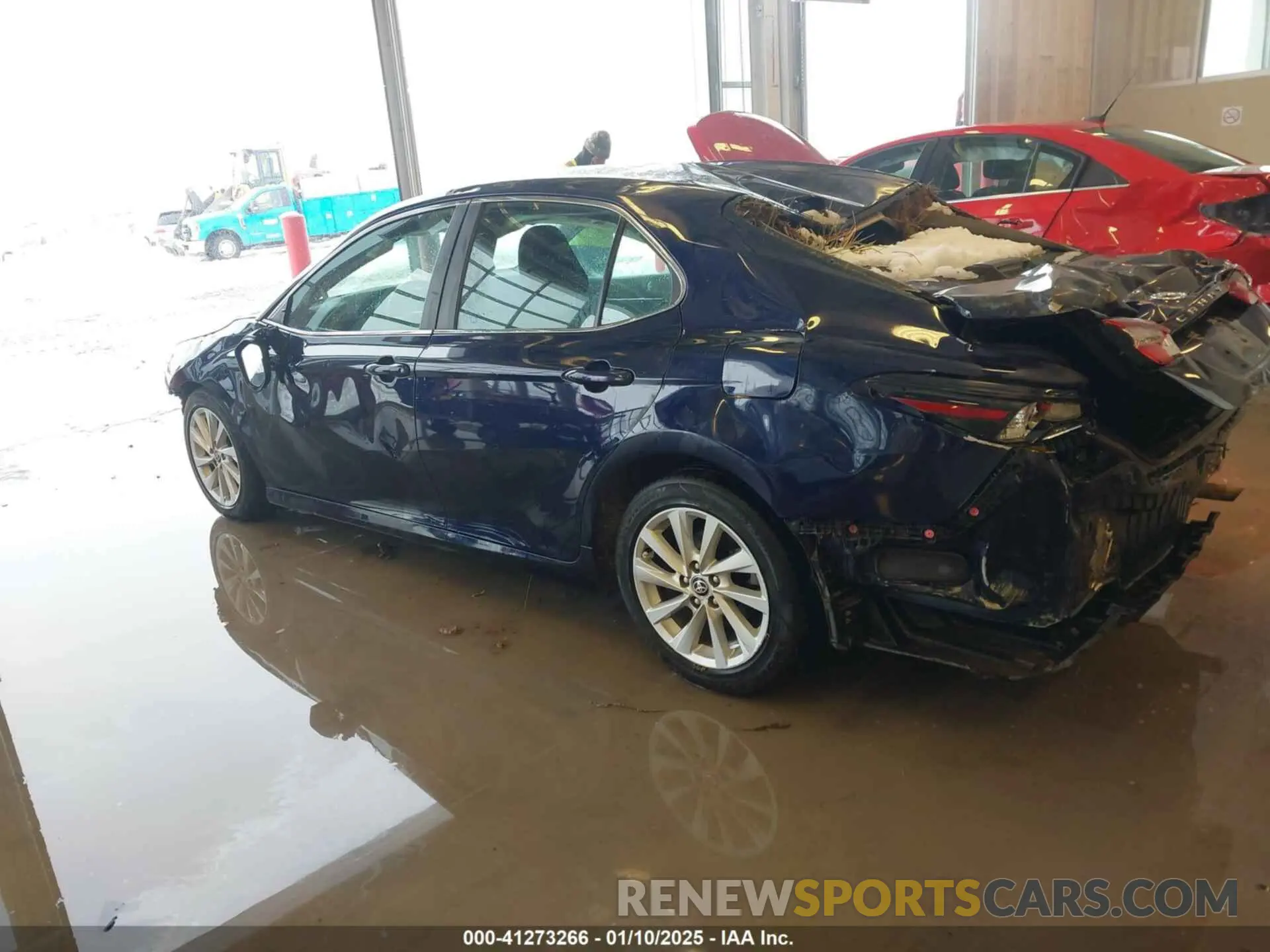 12 Photograph of a damaged car 4T1C11AK1NU652265 TOYOTA CAMRY 2022
