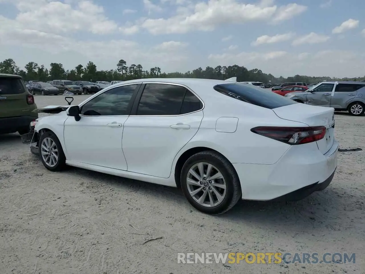 2 Photograph of a damaged car 4T1C11AK1NU667199 TOYOTA CAMRY 2022