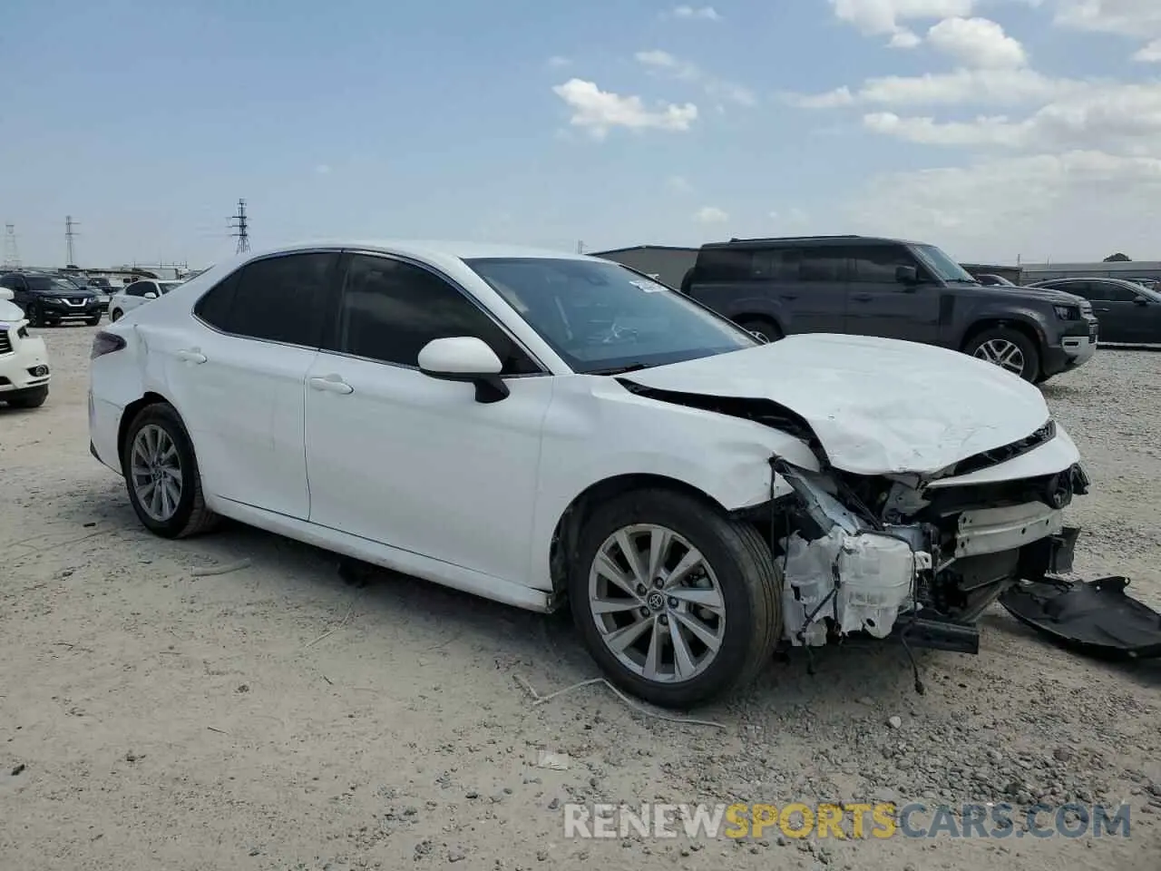 4 Photograph of a damaged car 4T1C11AK1NU667199 TOYOTA CAMRY 2022