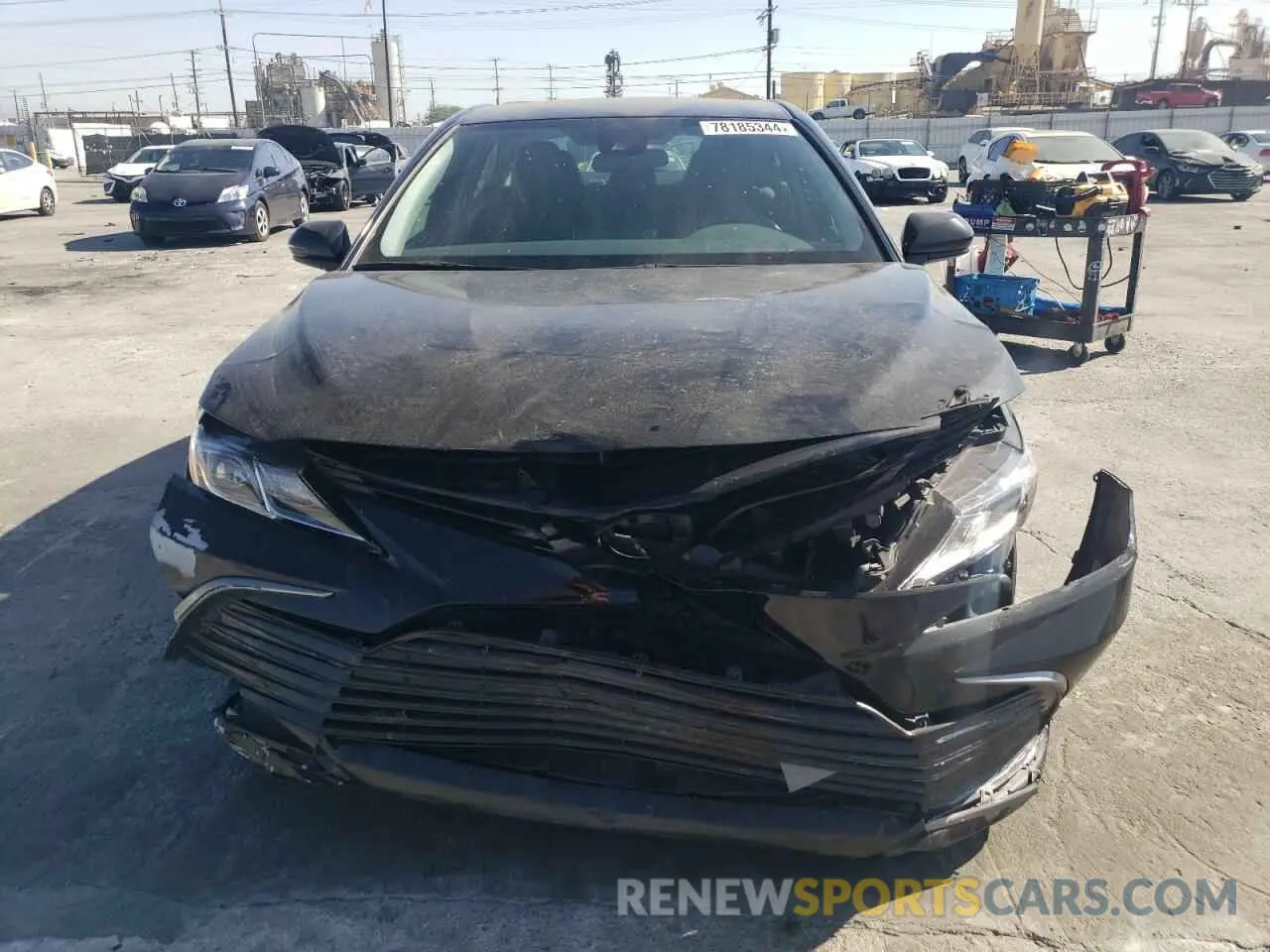 5 Photograph of a damaged car 4T1C11AK1NU667395 TOYOTA CAMRY 2022