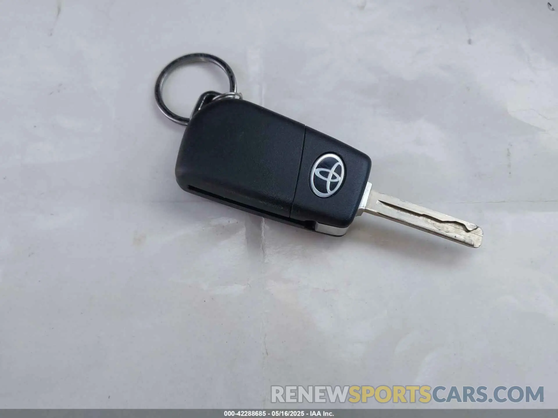 11 Фотография поврежденного автомобиля 4T1C11AK1NU707569 TOYOTA CAMRY 2022