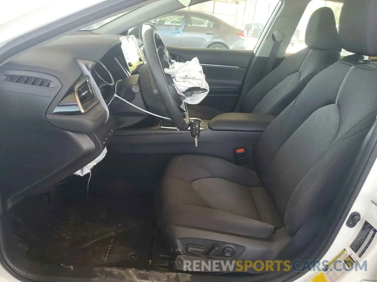 7 Photograph of a damaged car 4T1C11AK2NU062110 TOYOTA CAMRY 2022