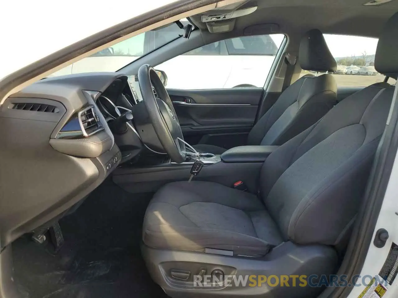 7 Photograph of a damaged car 4T1C11AK2NU499699 TOYOTA CAMRY 2022