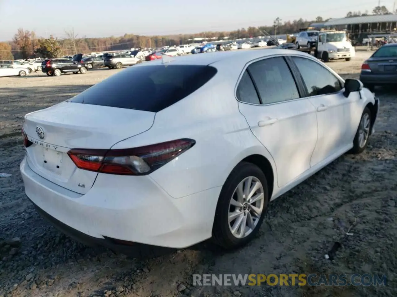 4 Photograph of a damaged car 4T1C11AK2NU707421 TOYOTA CAMRY 2022