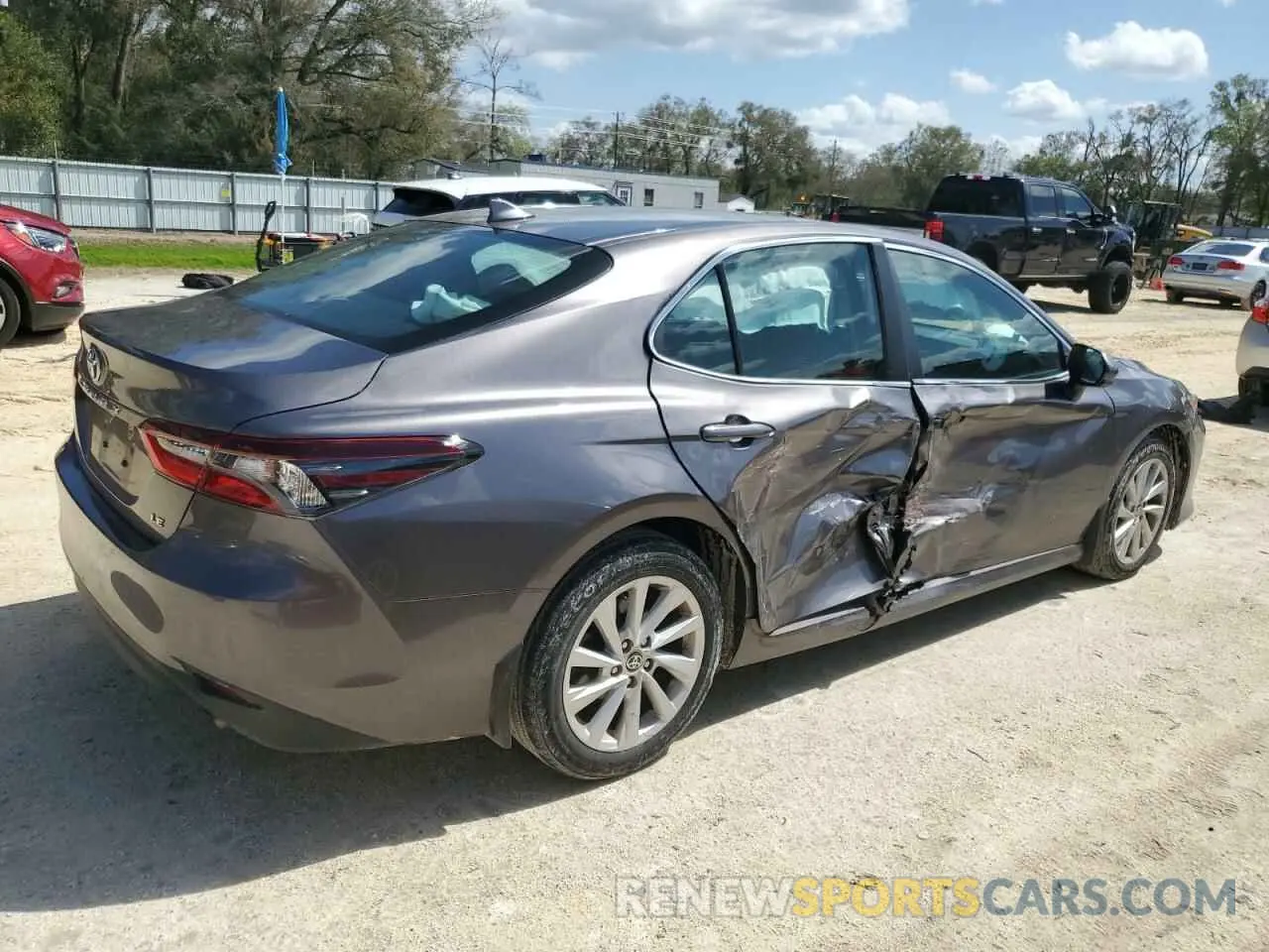 3 Photograph of a damaged car 4T1C11AK3NU058437 TOYOTA CAMRY 2022