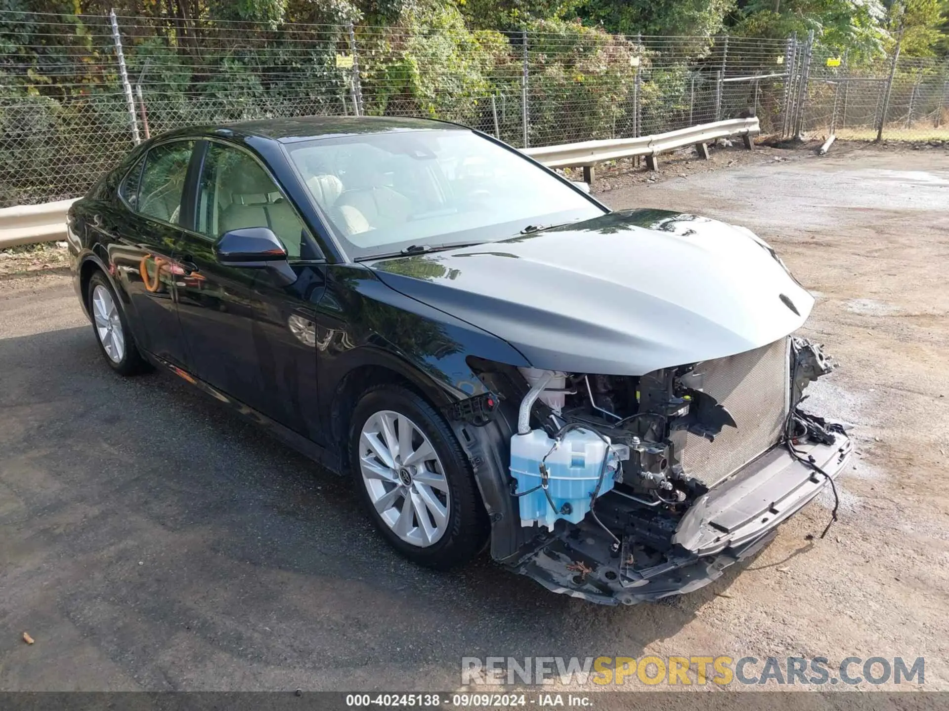 1 Photograph of a damaged car 4T1C11AK3NU631739 TOYOTA CAMRY 2022