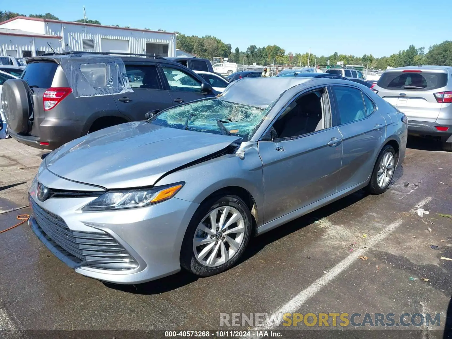 2 Photograph of a damaged car 4T1C11AK4NU061430 TOYOTA CAMRY 2022