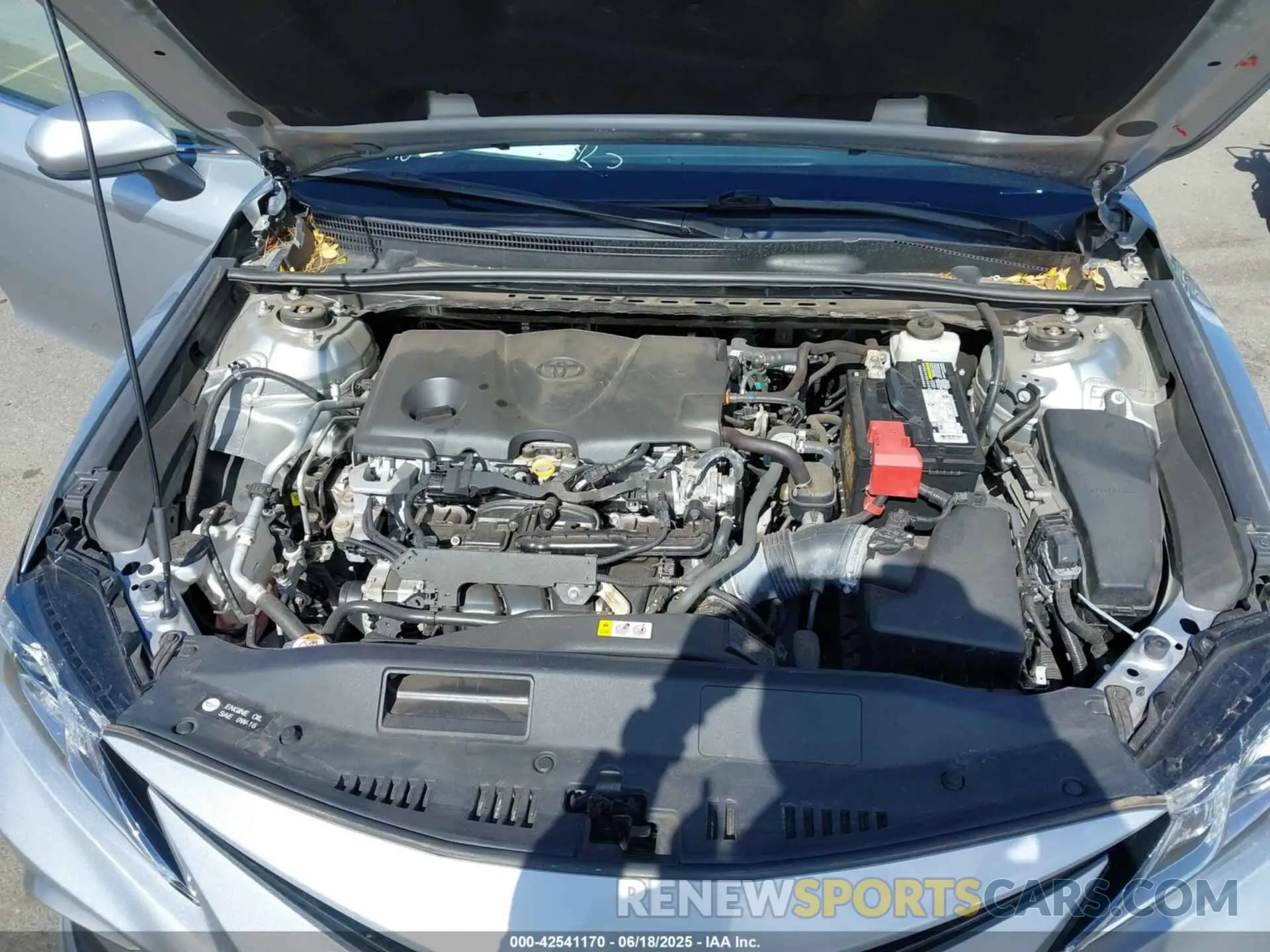 10 Photograph of a damaged car 4T1C11AK4NU681016 TOYOTA CAMRY 2022