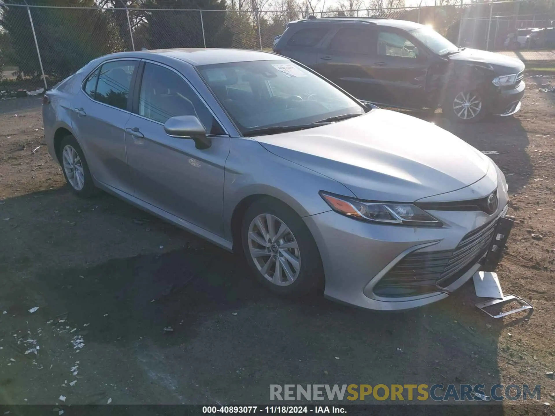 1 Photograph of a damaged car 4T1C11AK4NU685986 TOYOTA CAMRY 2022