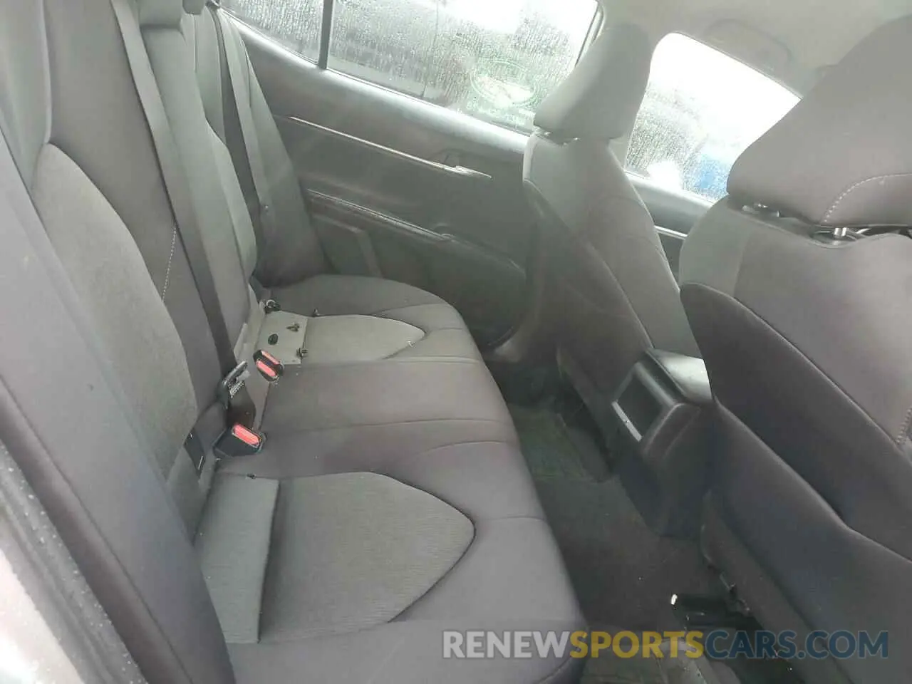 10 Фотография поврежденного автомобиля 4T1C11AK4NU686748 TOYOTA CAMRY 2022