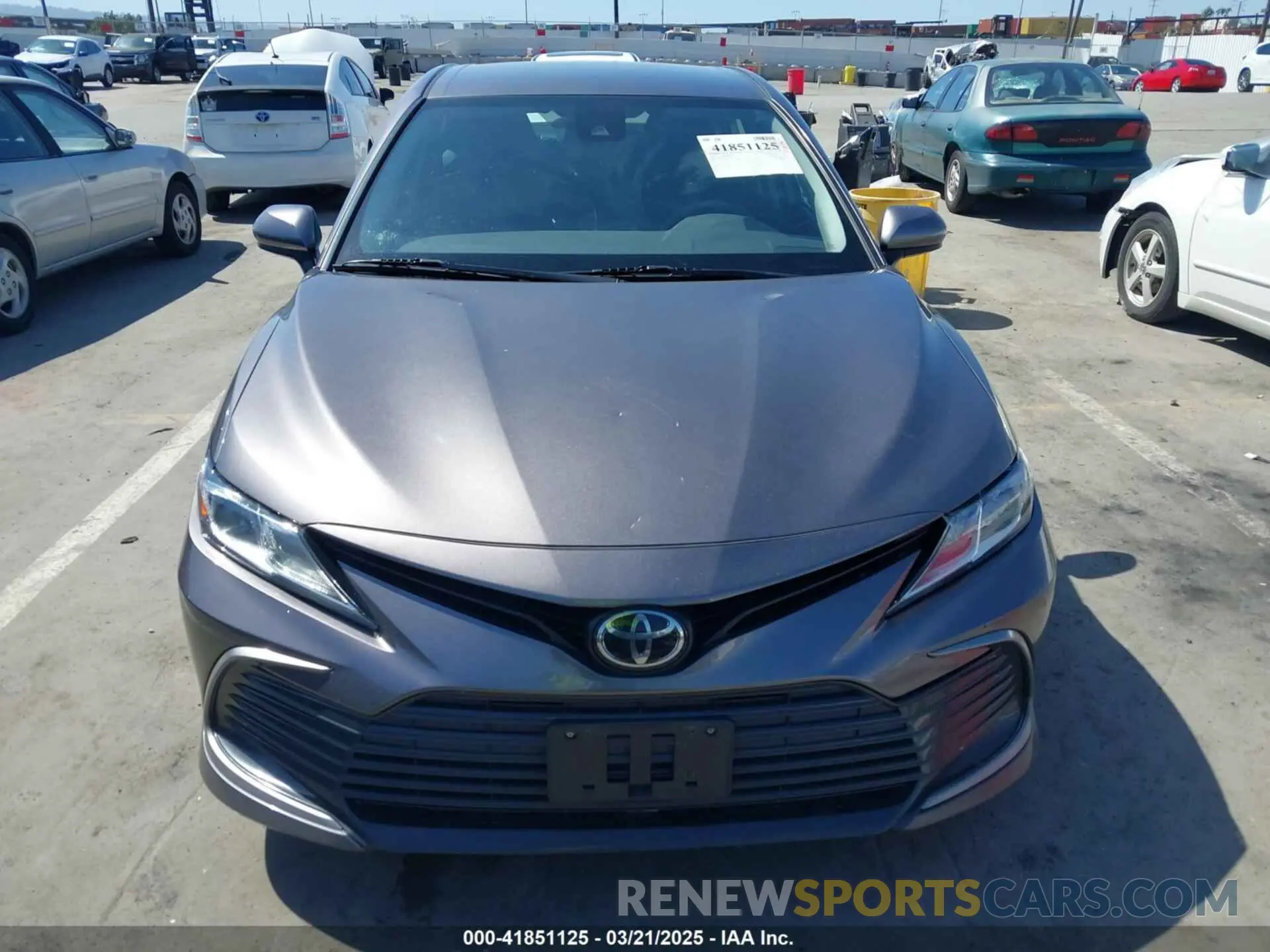 12 Photograph of a damaged car 4T1C11AK4NU696597 TOYOTA CAMRY 2022