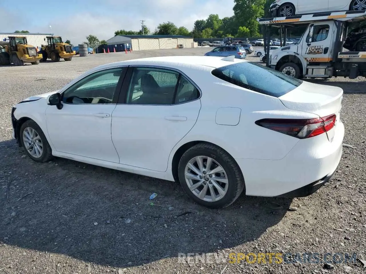 2 Photograph of a damaged car 4T1C11AK4NU701359 TOYOTA CAMRY 2022