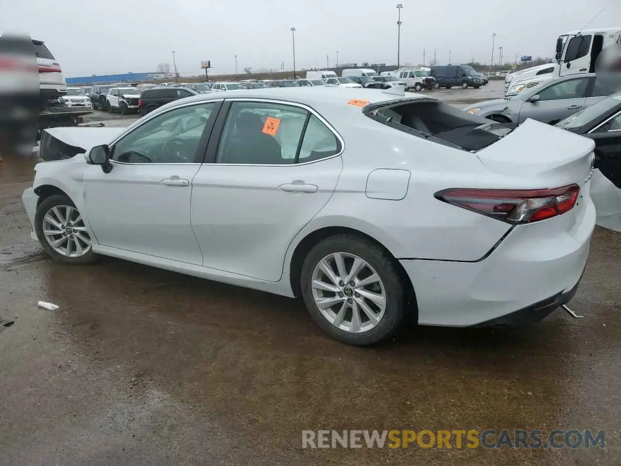 2 Photograph of a damaged car 4T1C11AK5NU007148 TOYOTA CAMRY 2022