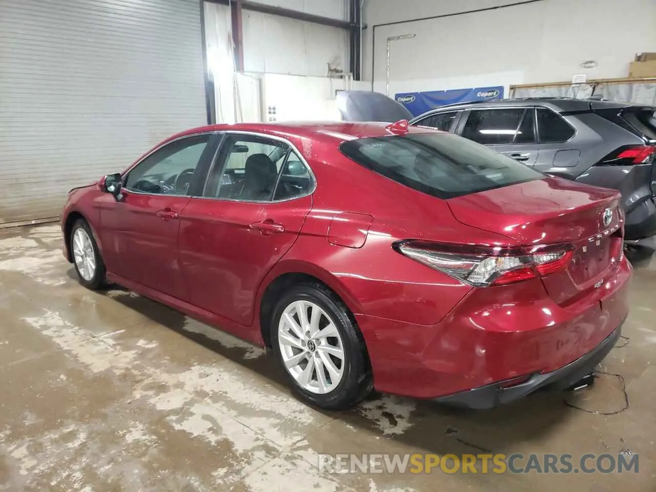 2 Photograph of a damaged car 4T1C11AK5NU684670 TOYOTA CAMRY 2022
