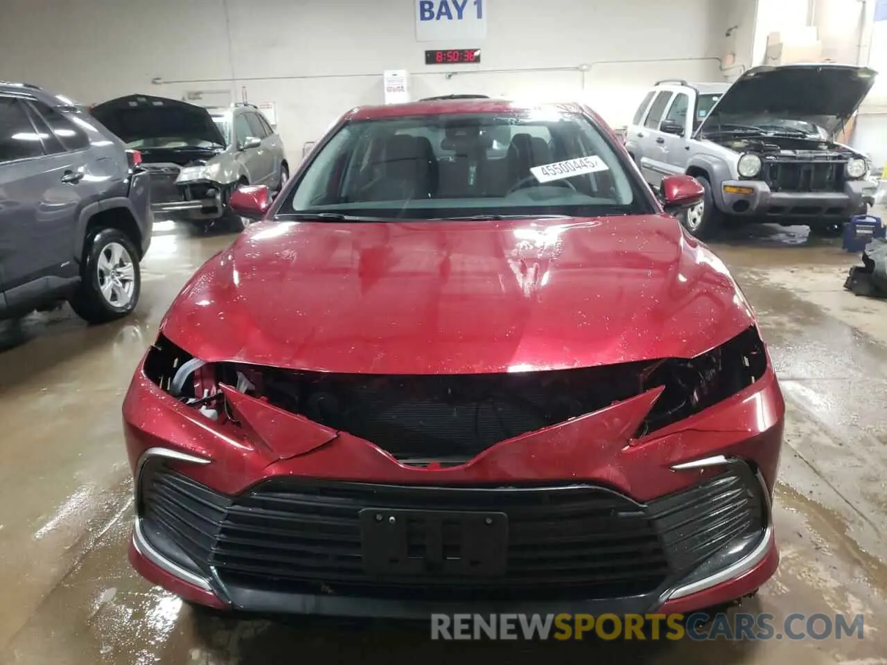 5 Photograph of a damaged car 4T1C11AK5NU684670 TOYOTA CAMRY 2022