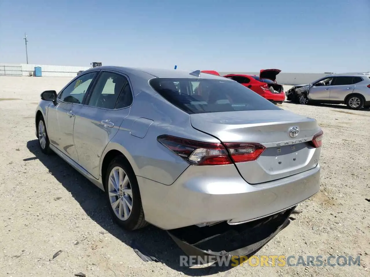 3 Photograph of a damaged car 4T1C11AK5NU693644 TOYOTA CAMRY 2022