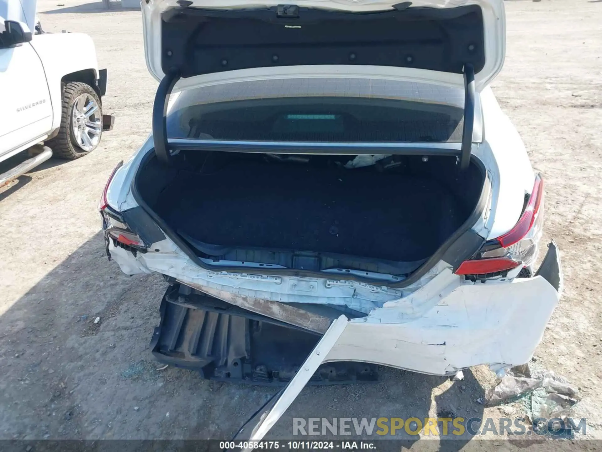 16 Photograph of a damaged car 4T1C11AK5NU693885 TOYOTA CAMRY 2022