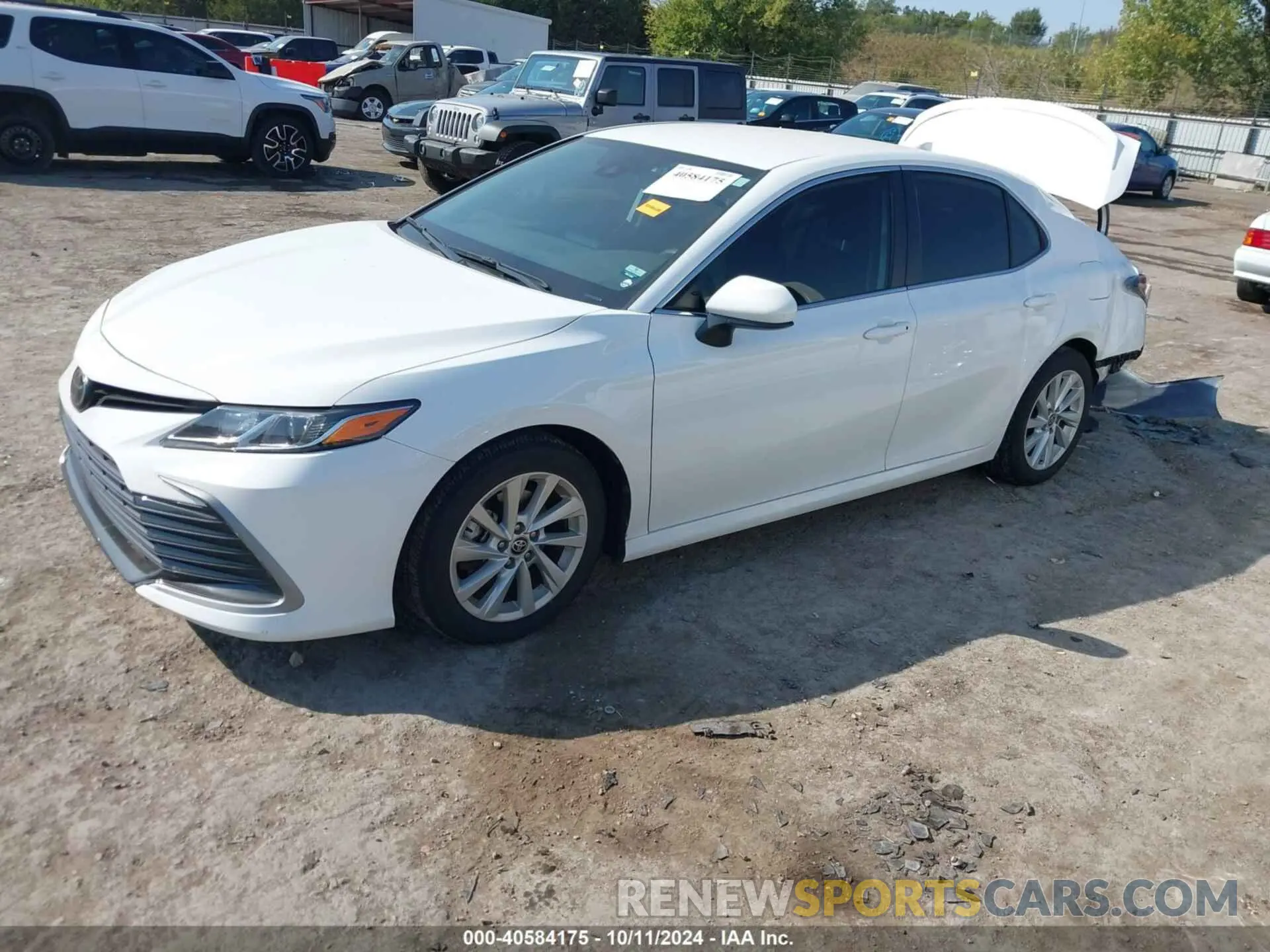 2 Photograph of a damaged car 4T1C11AK5NU693885 TOYOTA CAMRY 2022