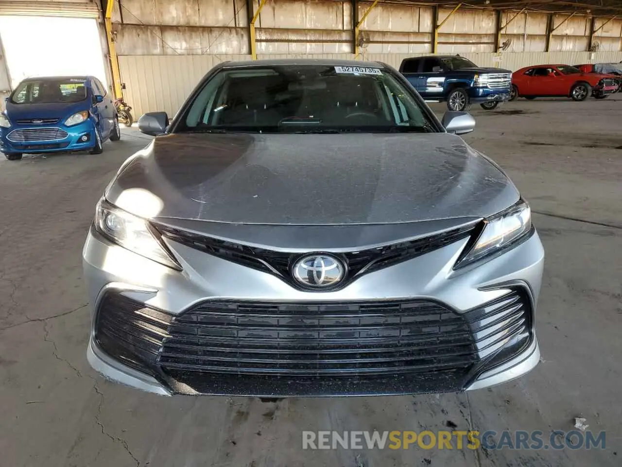 5 Photograph of a damaged car 4T1C11AK6NU009698 TOYOTA CAMRY 2022