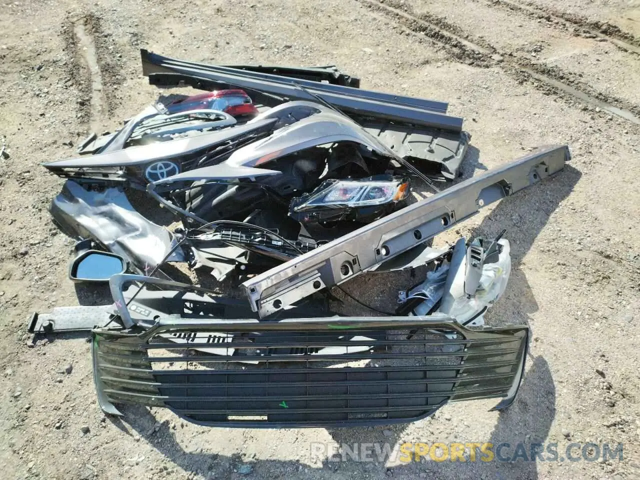 12 Photograph of a damaged car 4T1C11AK6NU065298 TOYOTA CAMRY 2022