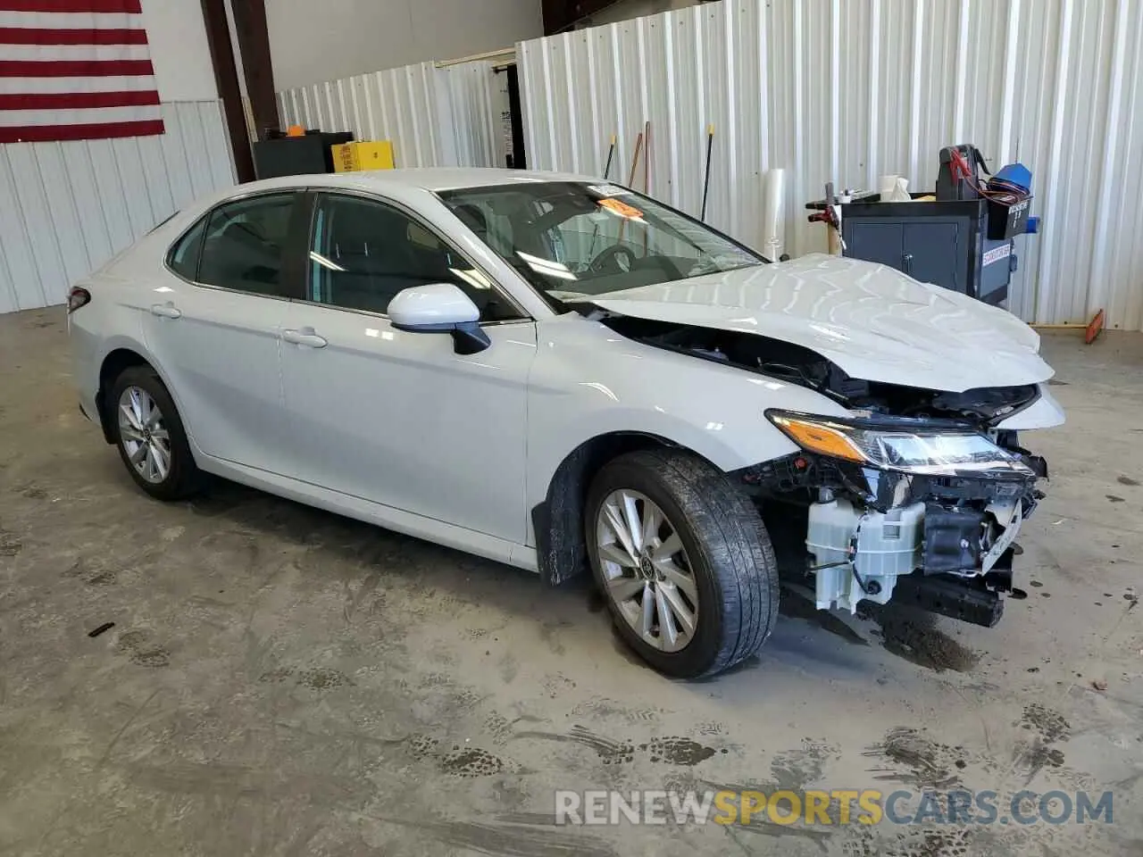 4 Photograph of a damaged car 4T1C11AK7NU049255 TOYOTA CAMRY 2022