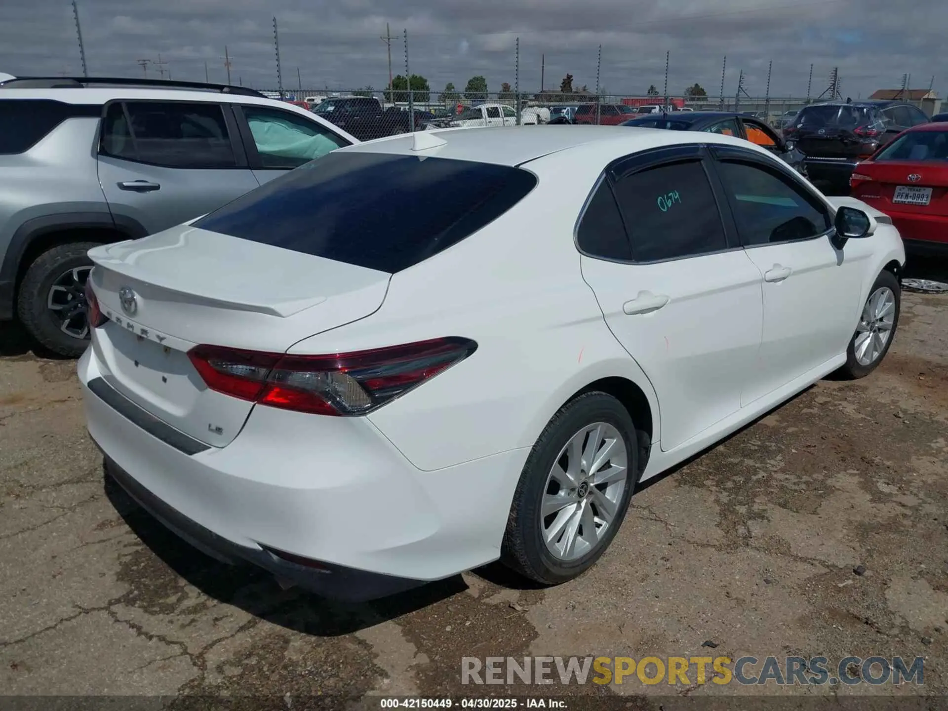 4 Photograph of a damaged car 4T1C11AK7NU055797 TOYOTA CAMRY 2022