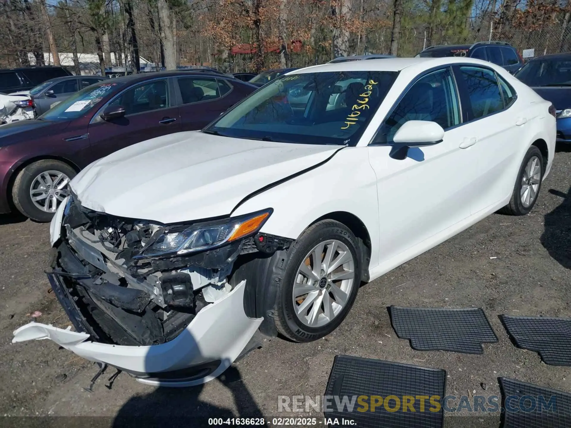 2 Photograph of a damaged car 4T1C11AK7NU628391 TOYOTA CAMRY 2022