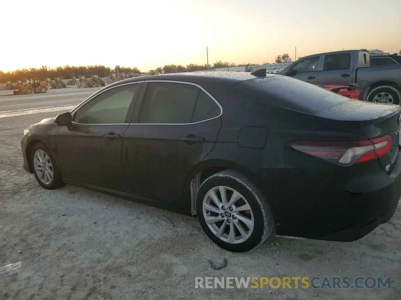 2 Фотография поврежденного автомобиля 4T1C11AK7NU656787 TOYOTA CAMRY 2022