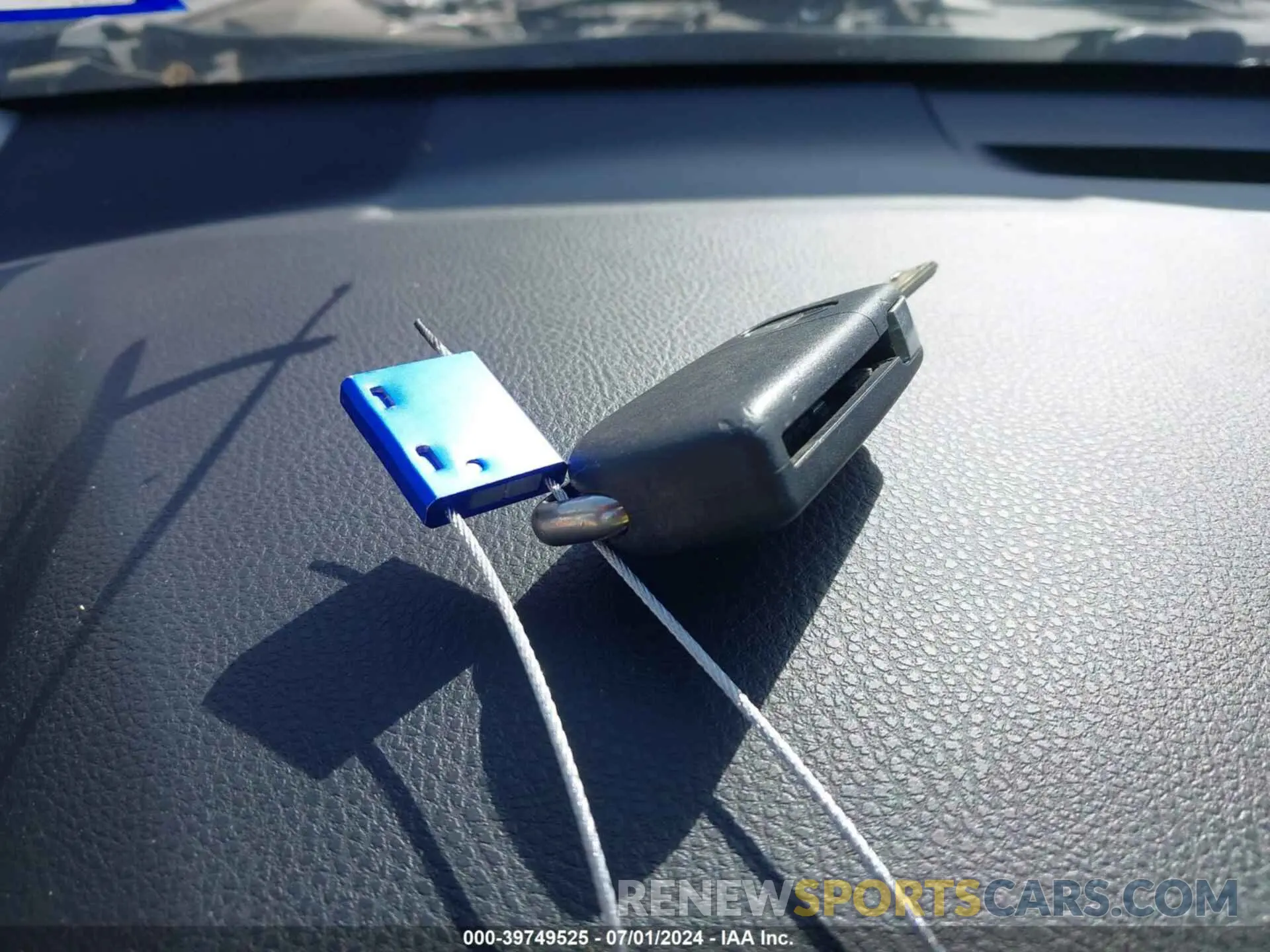11 Photograph of a damaged car 4T1C11AK7NU676294 TOYOTA CAMRY 2022