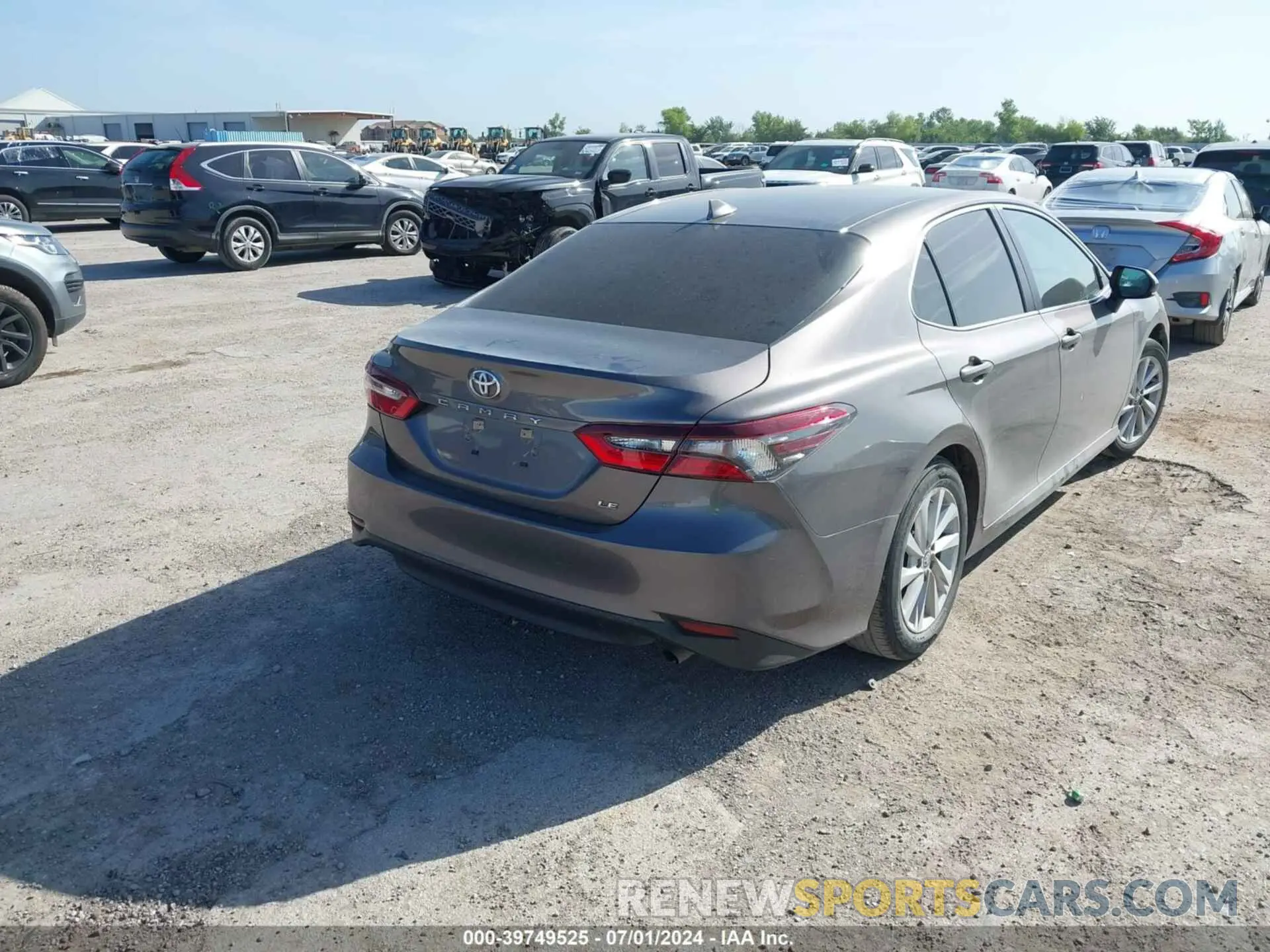 4 Photograph of a damaged car 4T1C11AK7NU676294 TOYOTA CAMRY 2022