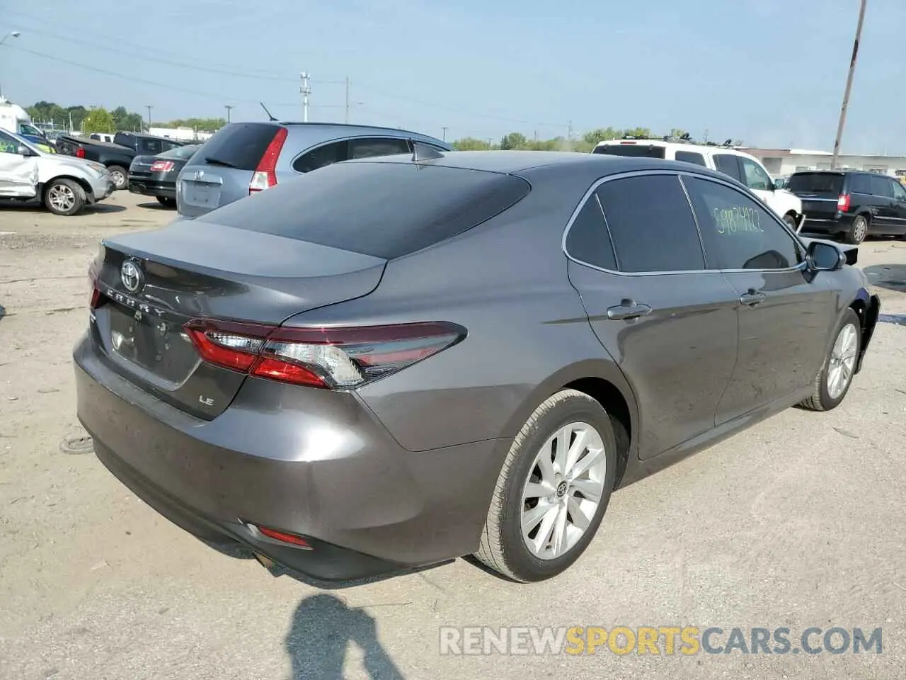 4 Photograph of a damaged car 4T1C11AK7NU702795 TOYOTA CAMRY 2022