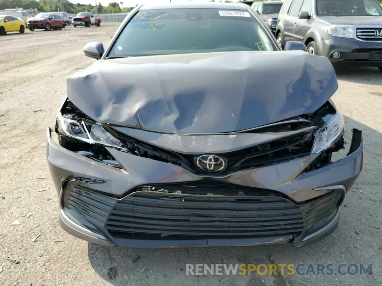 9 Photograph of a damaged car 4T1C11AK7NU702795 TOYOTA CAMRY 2022