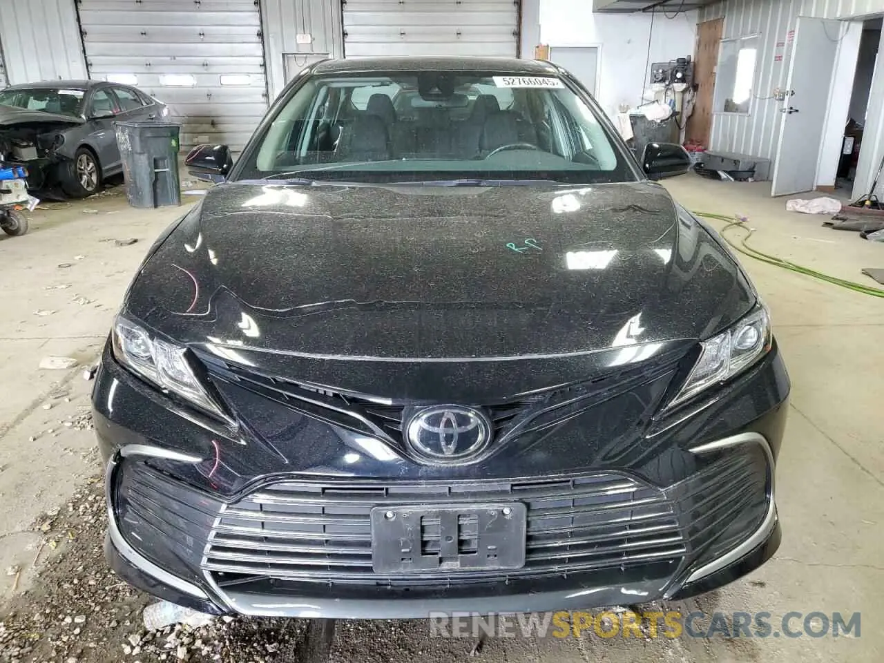 5 Фотография поврежденного автомобиля 4T1C11AK8NU025630 TOYOTA CAMRY 2022