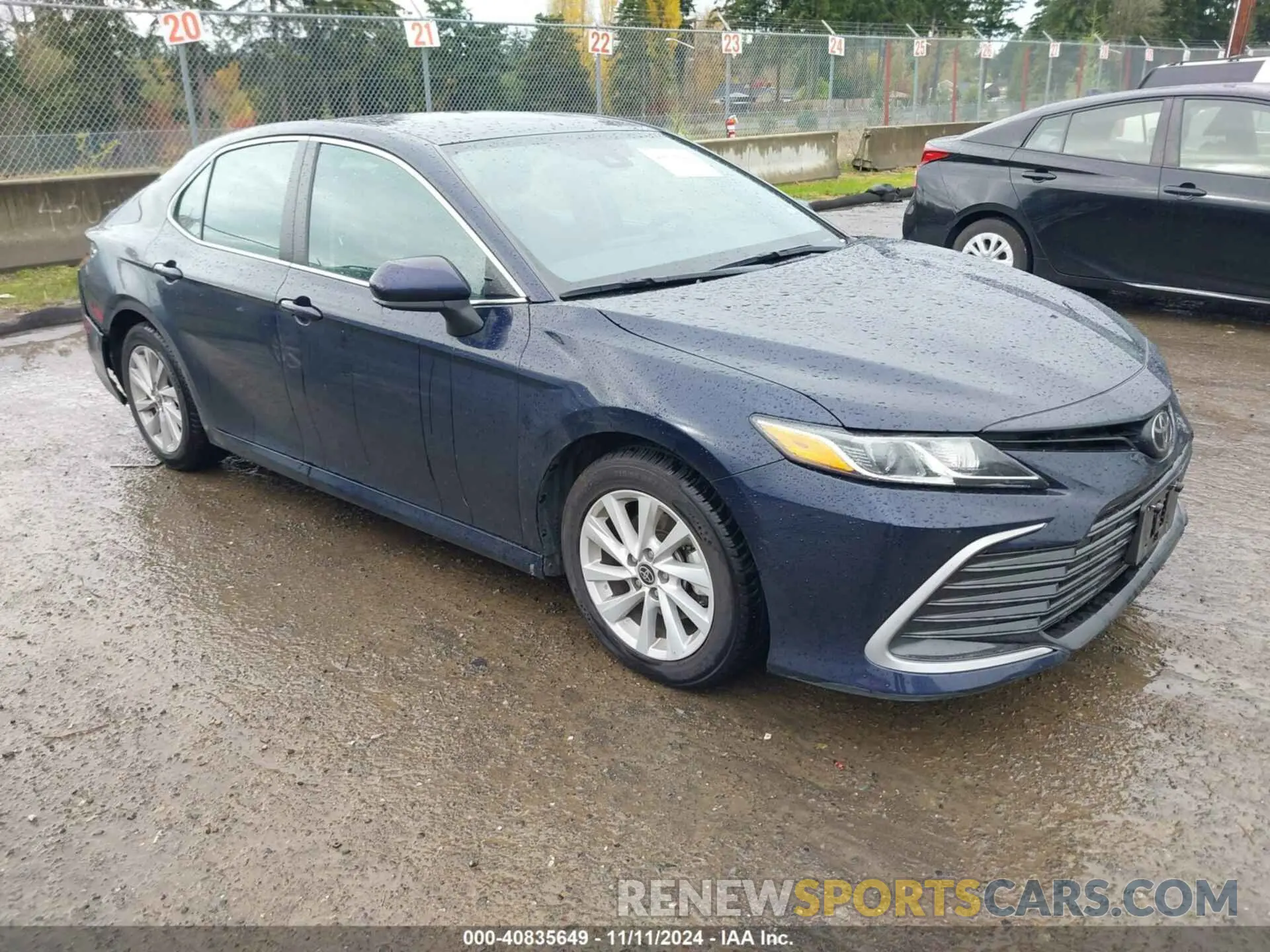 1 Photograph of a damaged car 4T1C11AK8NU623779 TOYOTA CAMRY 2022