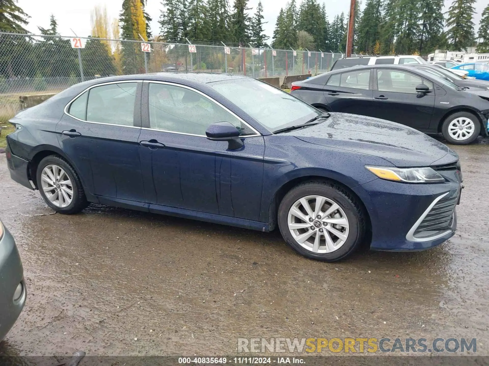 13 Photograph of a damaged car 4T1C11AK8NU623779 TOYOTA CAMRY 2022