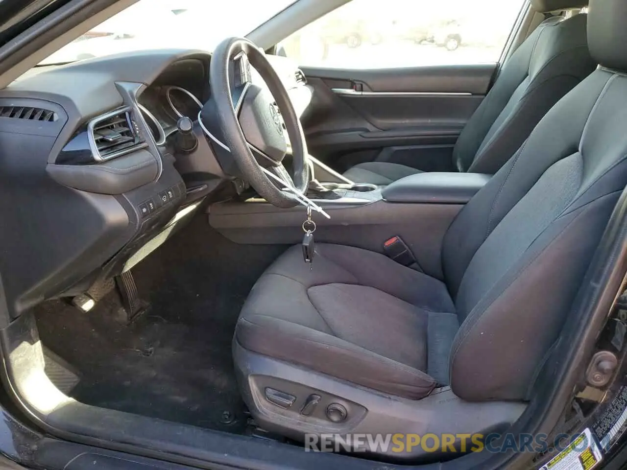 7 Photograph of a damaged car 4T1C11AK8NU624012 TOYOTA CAMRY 2022