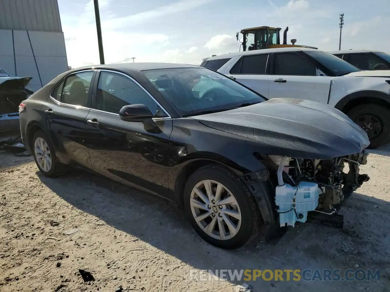 4 Photograph of a damaged car 4T1C11AK8NU669449 TOYOTA CAMRY 2022
